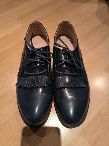 Chaussures bleues marine pointure 40