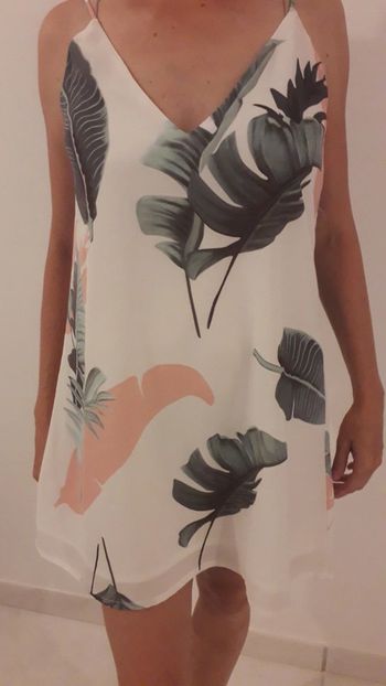 Robe fines bretelles