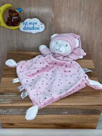 NIC423 Doudou ours 🐻 nicotoy