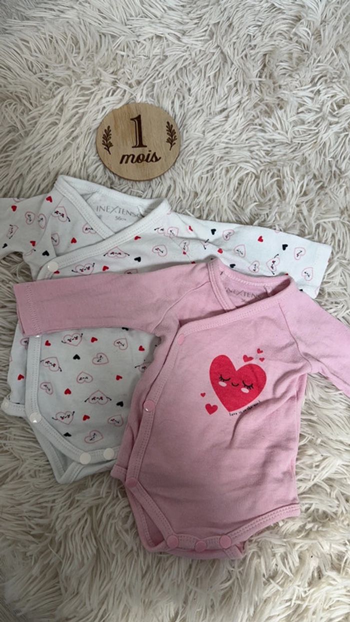 2 body manches longue 1 mois