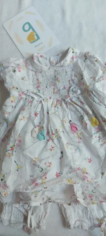 Ensemble bébé fille 9 mois