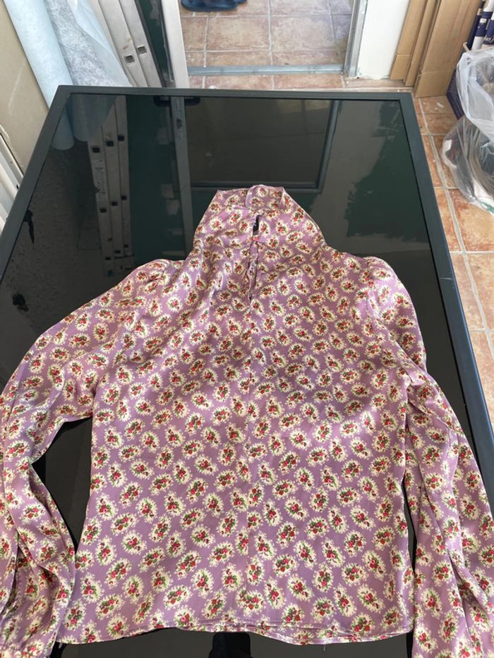 Haut fleuri de la marque Zara en taille S - photo numéro 4