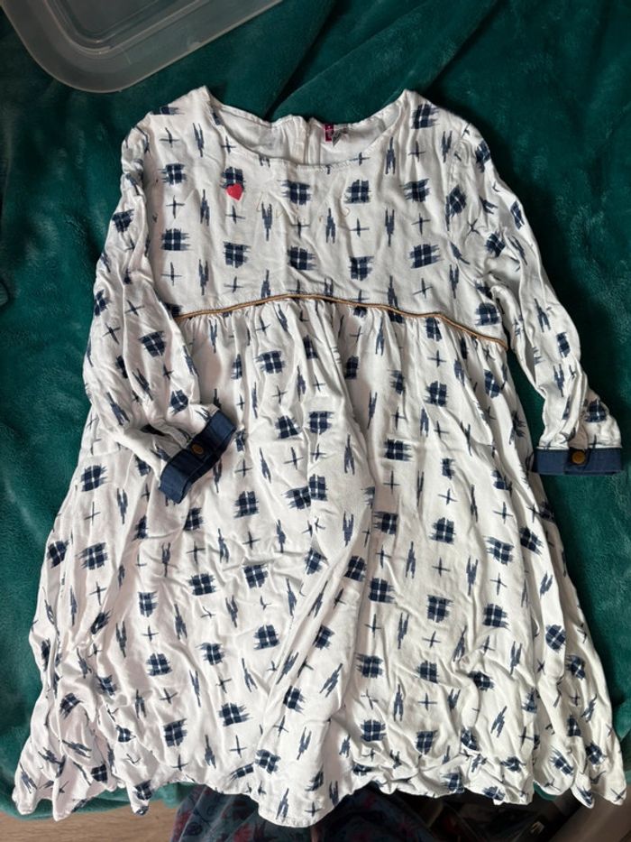 Robe 8 ans
