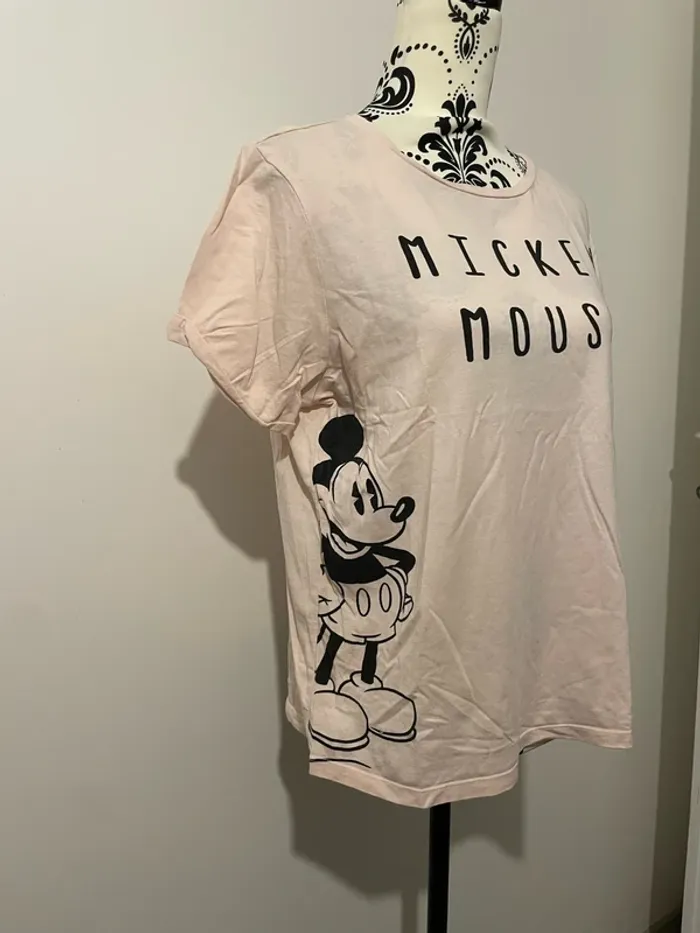 T-shirt à manches courtes oversize rose clair motif Mickey noir Disney taille L - photo numéro 2