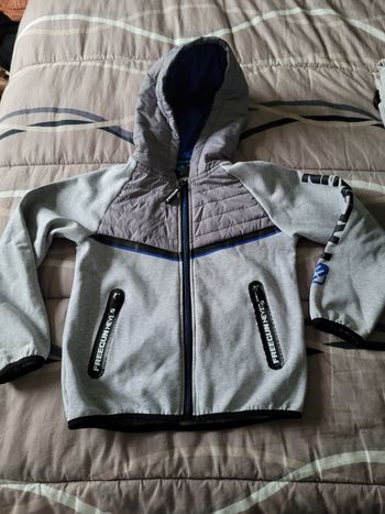 gilet freegun 10ans  (4e)