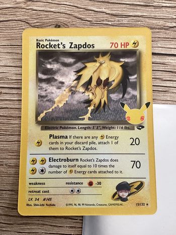 carte Pokémon 15/132 rocket’s zapdos célébration 25ans anglais ANG