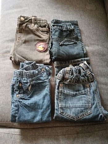 Lot jeans 9mois