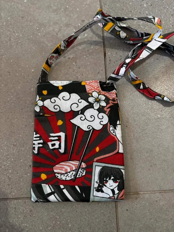 Petite pochette à bandoulière, très bon état, 14x19cm - photo numéro 3