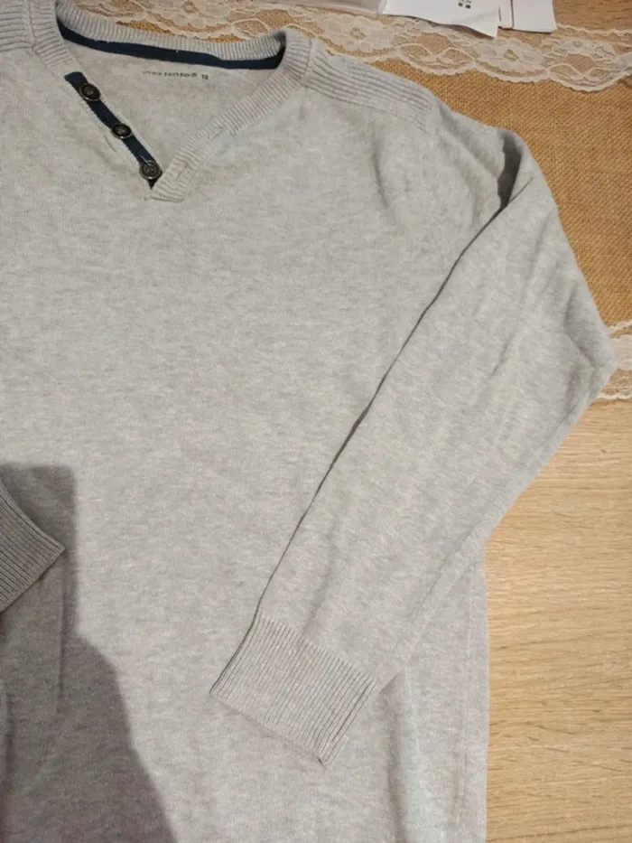 Pull  col V - photo numéro 3