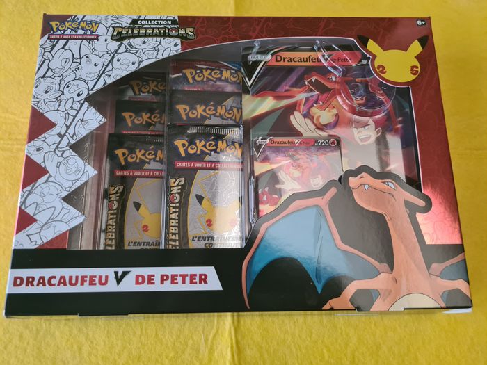 Pokémon Célébrations 25 ans Coffret Collection Dracaufeu de Peter EB7.5 de 2021