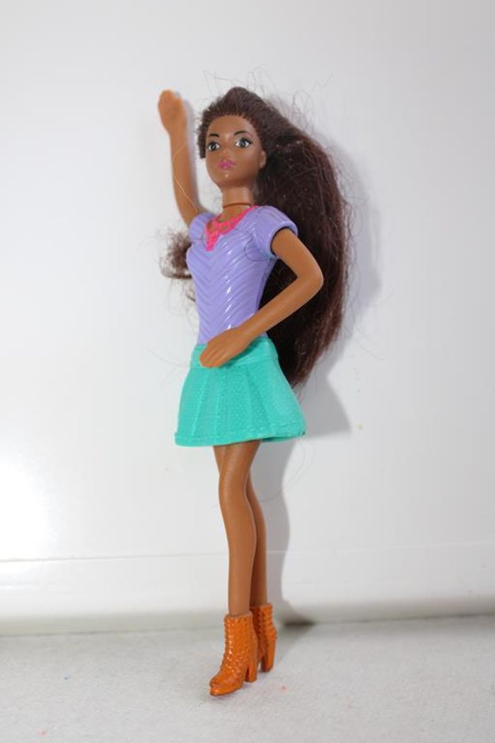 Lot figurines Barbie - photo numéro 7