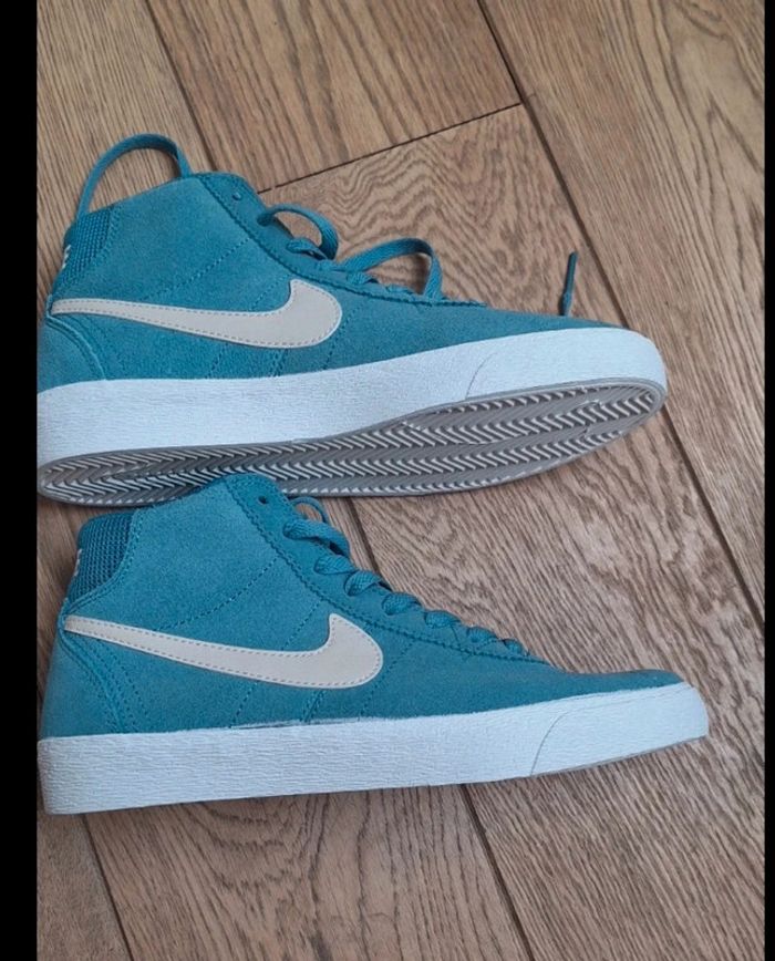 Basket nike sb bruin hi - photo numéro 3