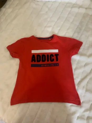Tee shirt rouge