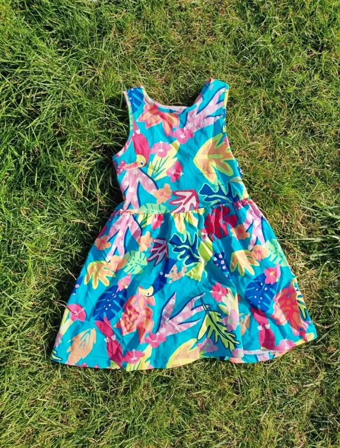 Magnifique robe tropical