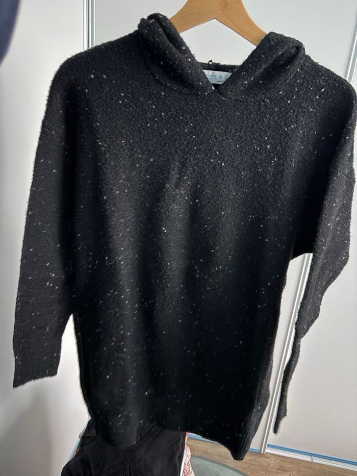Pull à capuche long taille S
