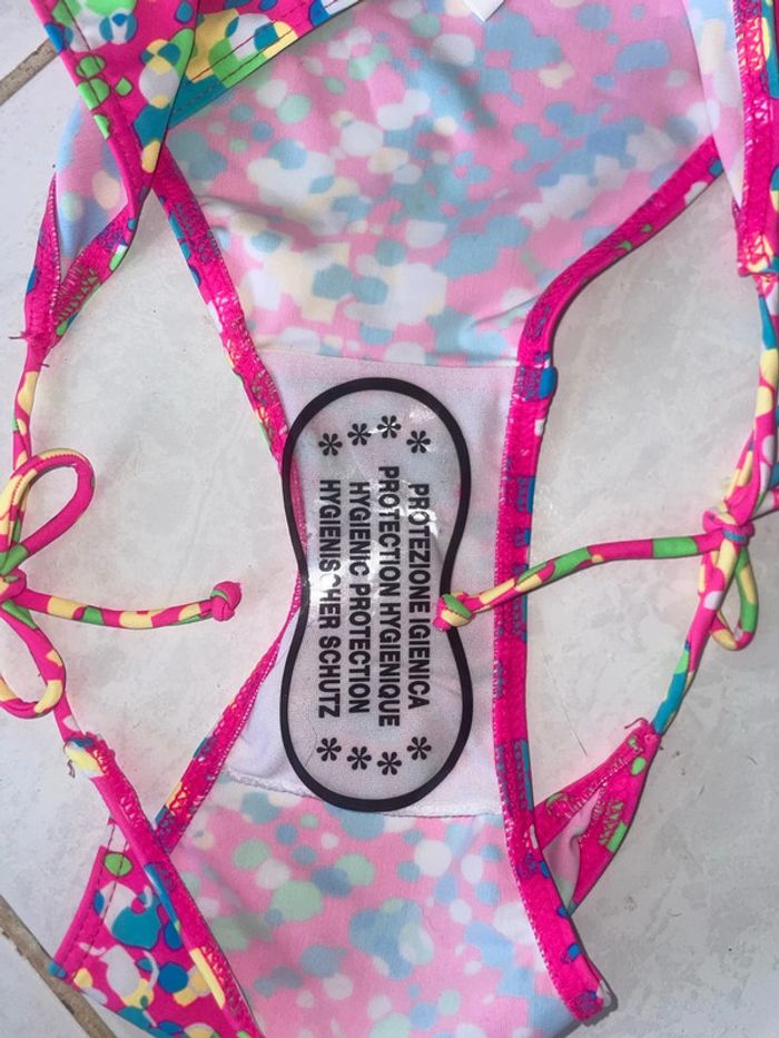 Maillot de bain deux pièces - photo numéro 4