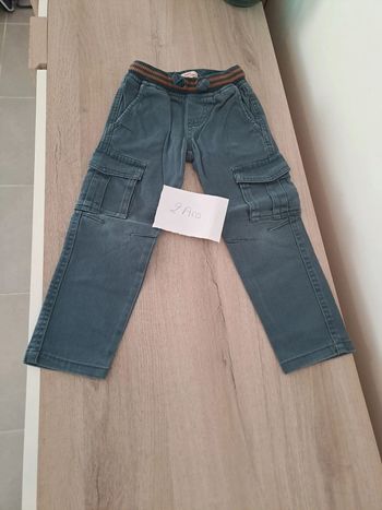 Pantalon 2 ans du pareil au même