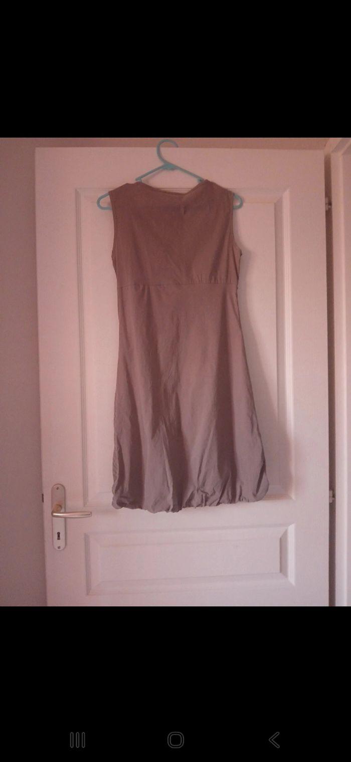 Robe - photo numéro 3