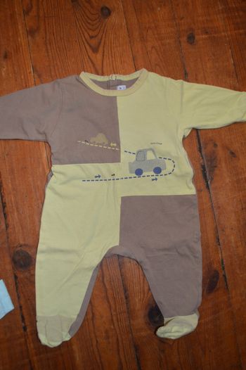 Pyjama fin sucre d'orge voiture 3 mois