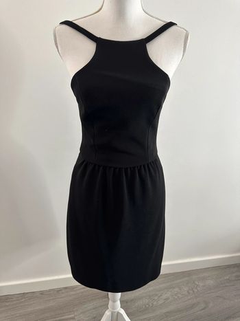 Petite robe noire Mango TM