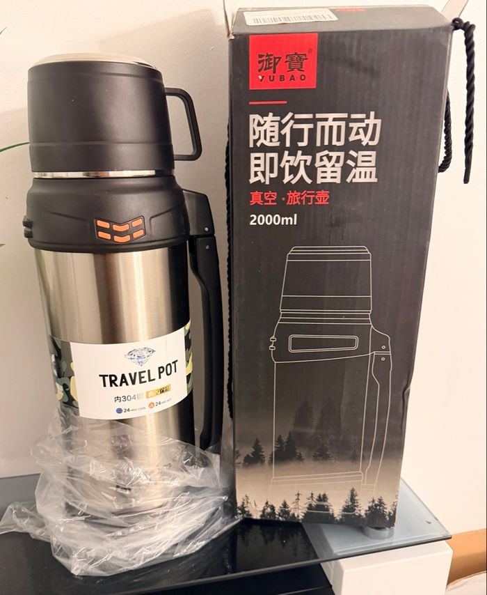 Bouteille isotherme en acier inoxydable