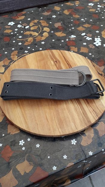 Lot de 2 ceintures en coton épais beige et kaki foncé