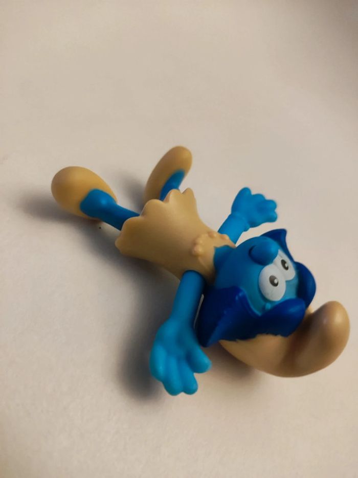 Figurine Schtroumpfs Bouton d'or 7,5 cm - photo numéro 5