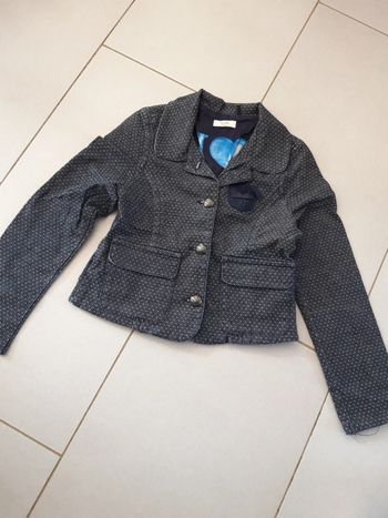 Veste 8 ans