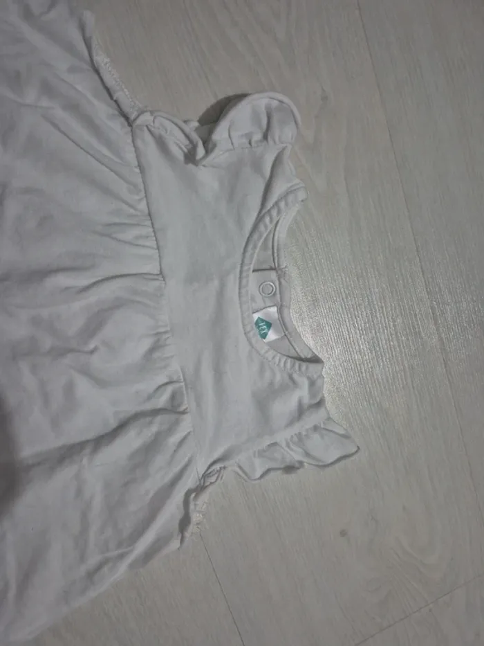 T-shirt sans manches blanc - photo numéro 4