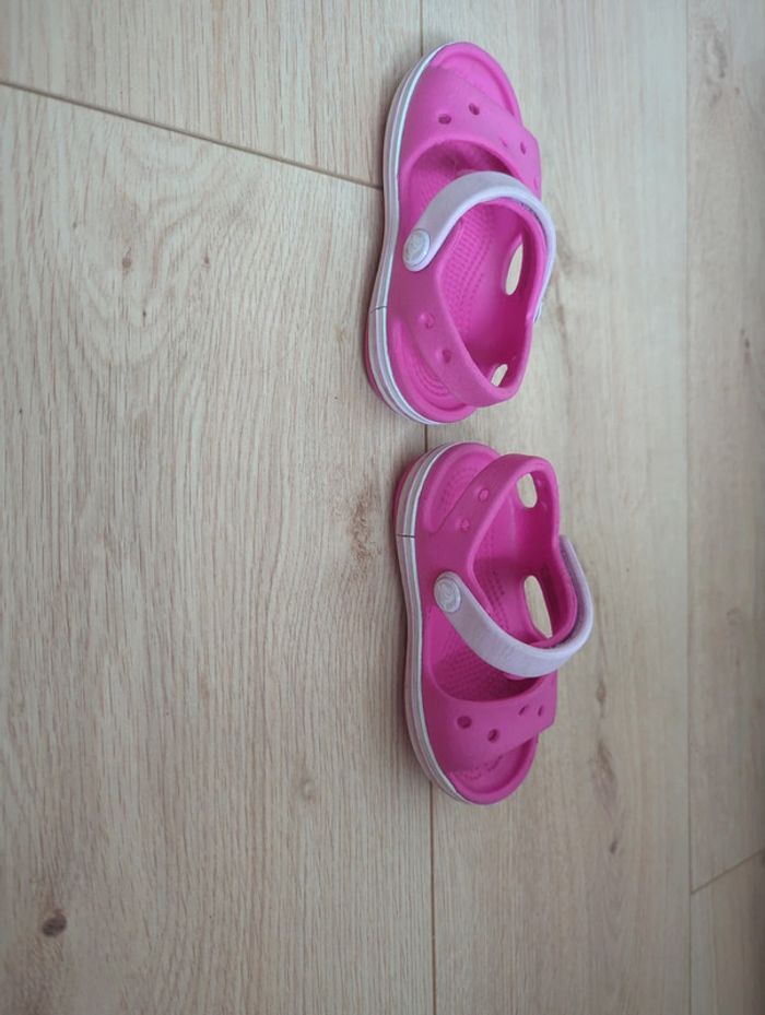 Crocs en très bon état - photo numéro 2