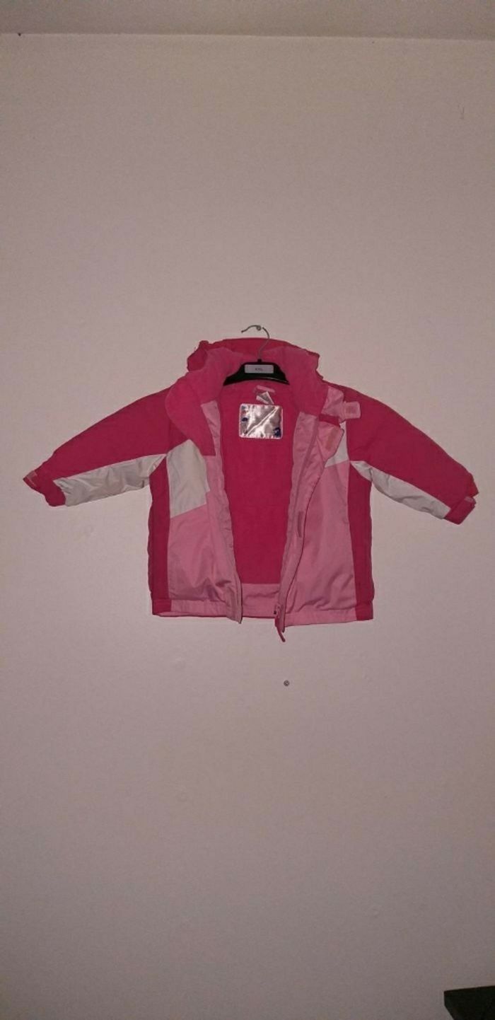 👚 Manteau / blouson à capuche Wedze 18 mois