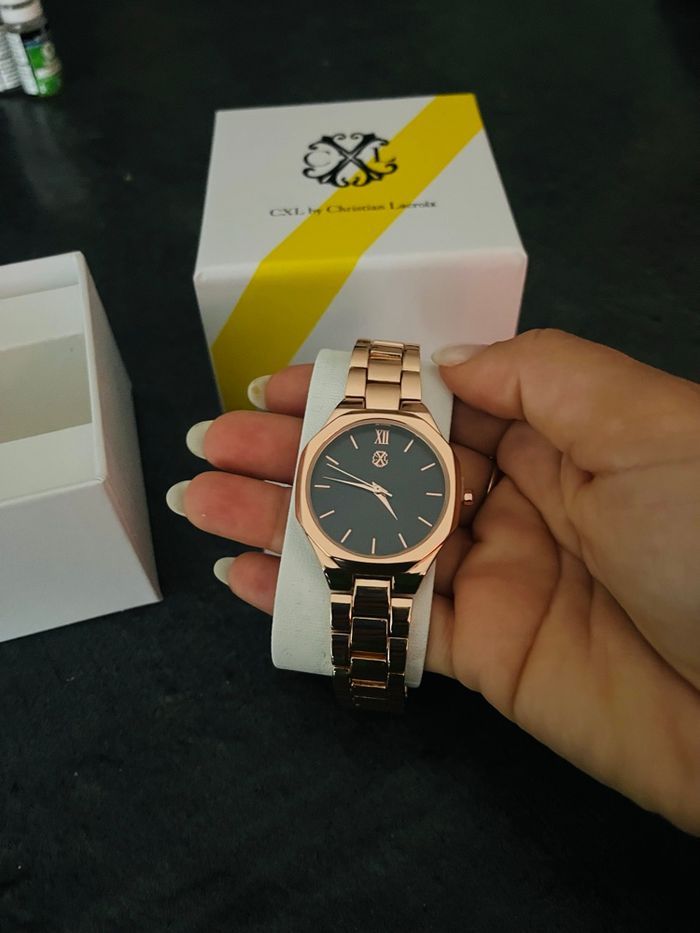 Montre femme - photo numéro 6