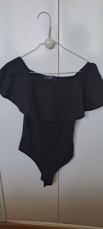 Body Noir à Volants missguided – Élégance Sensuelle