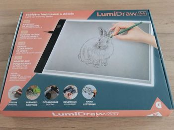Tablette lumineuse Lumidraw neuve avec câble Usb