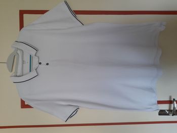 T-shirt polo