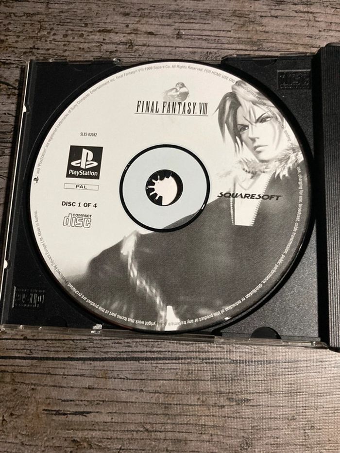 Final Fantasy VIII Jeu PS1 Complet Version Allemande Sony - photo numéro 4