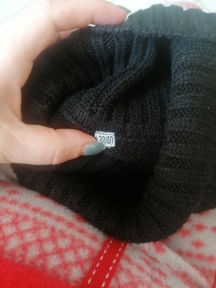 Pull taille 38/40 - photo numéro 2
