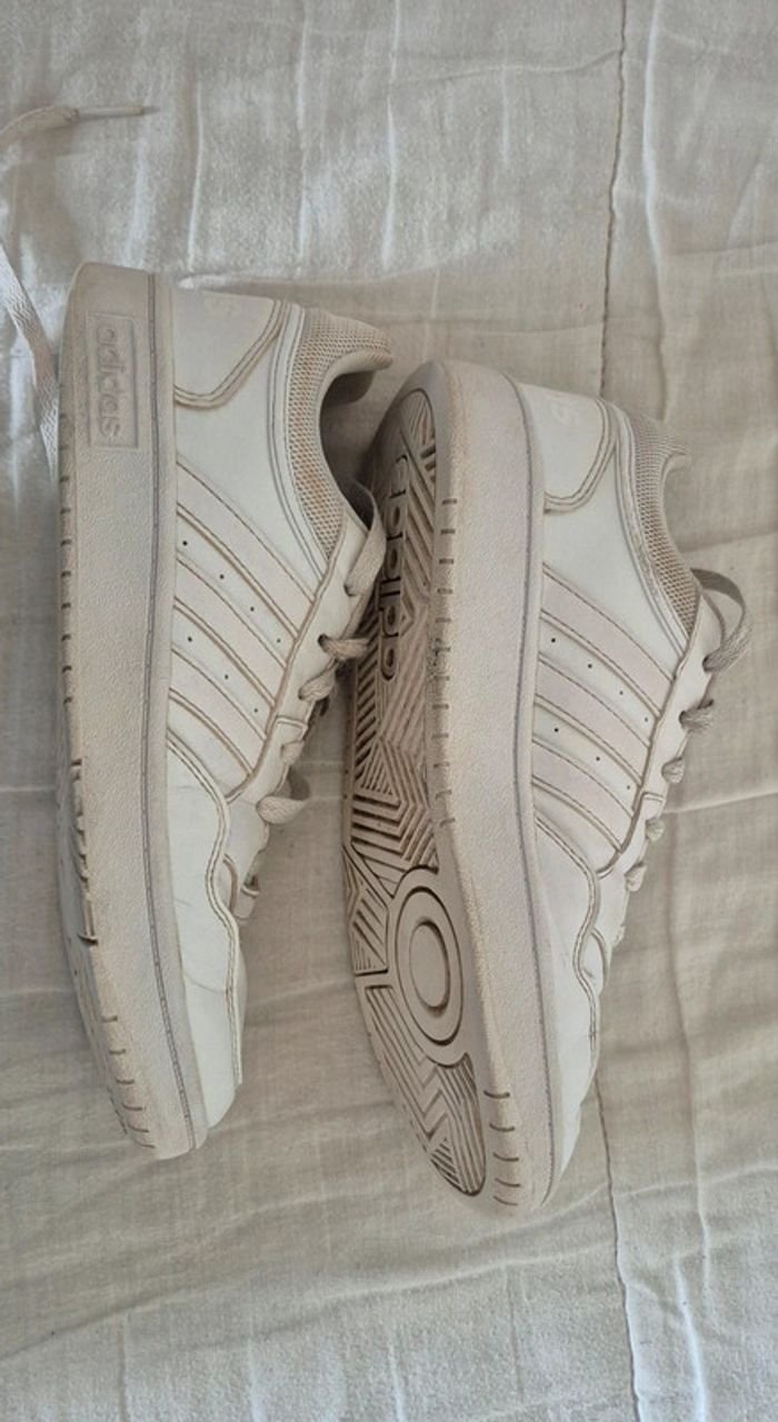 Baskets / chaussures adidas hoops 3 - photo numéro 2