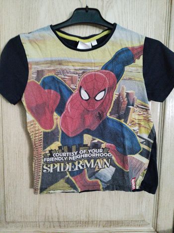 T-shirt Spiderman 8 ans
