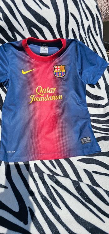 Haut de football Barcelone Nike 8/10 ans