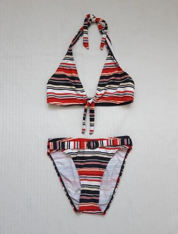 Maillot de bain 2 pièces rayé