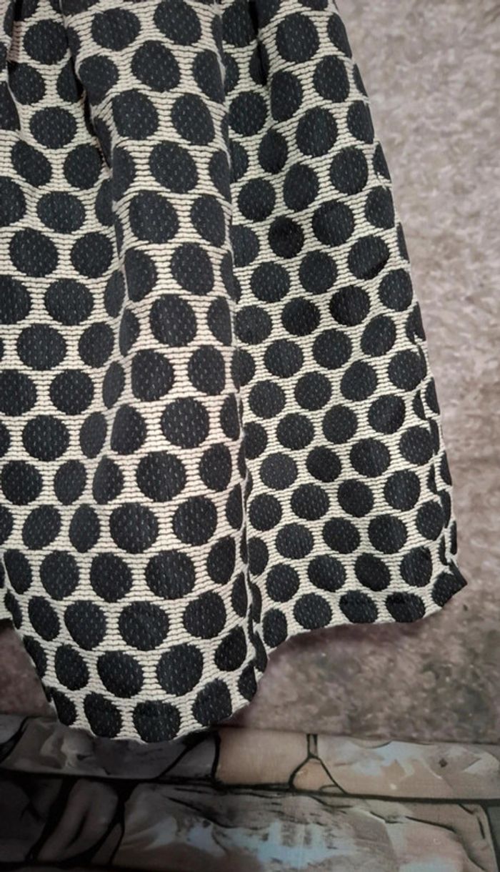 Robe à pois et dentelle - photo numéro 13