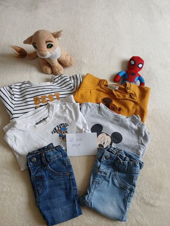 Lot de vetement garçon 12 mois tres bon état 