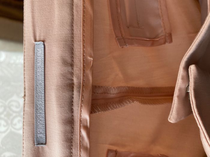 Tailleur Rose - photo numéro 7