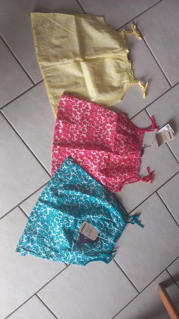 Lot de 3 tuniques sergent Major neuves 7 ans