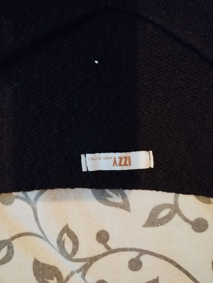 Pull noir - photo numéro 2