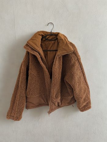 Bombers en teddy couleur camel