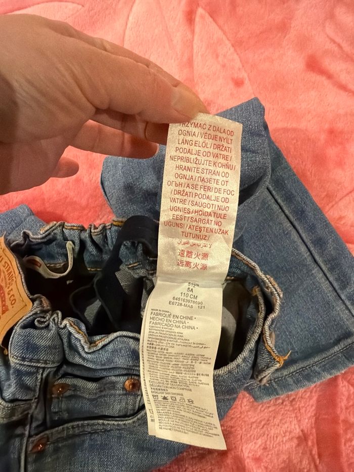 Jean levis taille 3 ans - photo numéro 4