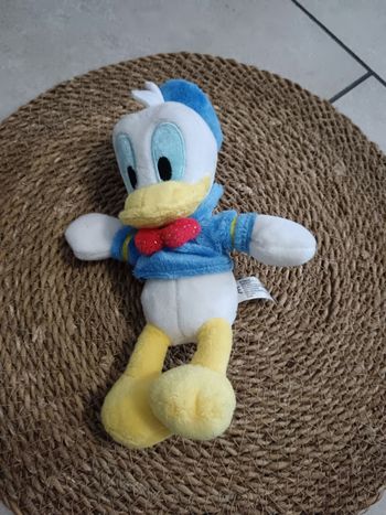 Peluche Donald