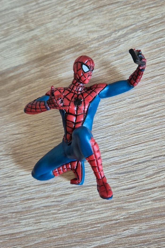 Figurine Spiderman. - photo numéro 5